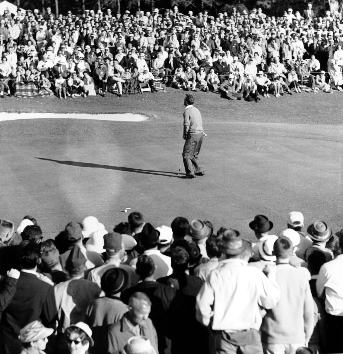 1961: Gary Player becomes first foreign player to win Masters